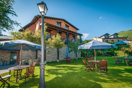 Hotel Rural El Verdenal - Housity