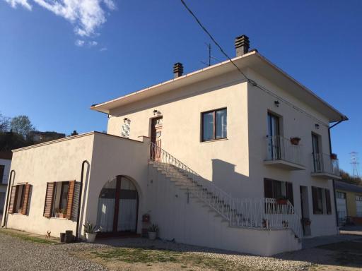 B&B Villa Angela Via della bonifica 17 - Housity