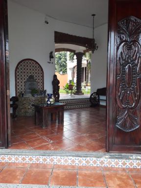 Hotel Villa Palmeras - Housity