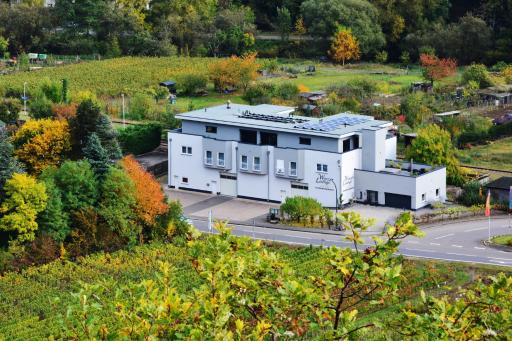 Winzer Lounge Ferienwohnung - Housity