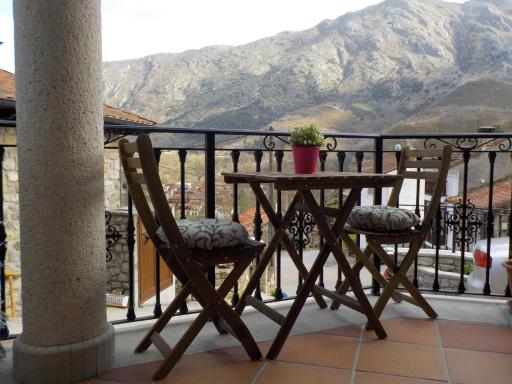 Las Cabraliegas - Housity