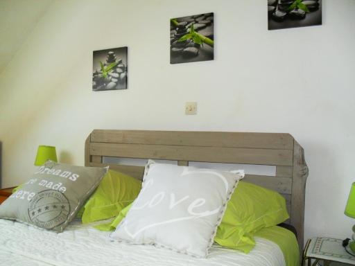 Chambres à la campagne au nord d' Amiens avec salle de bain privative - Housity