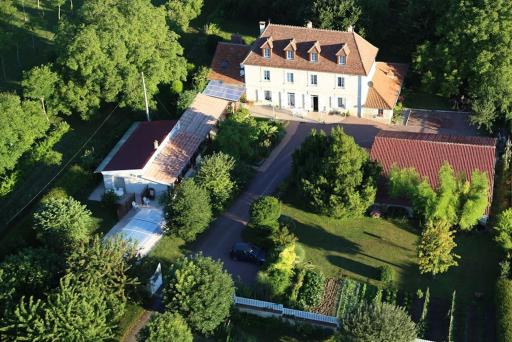 La Massonnière Gîte et chambres d'hôtes - Housity