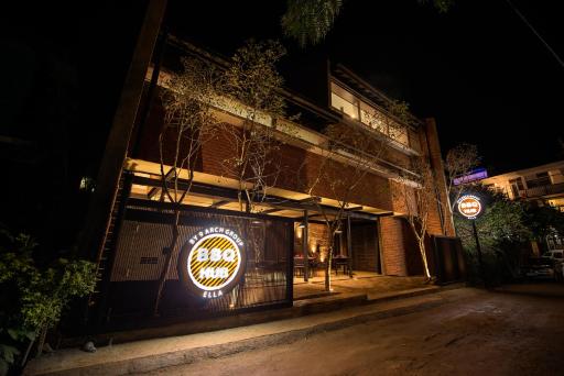 BBQ HUB Ella - Housity