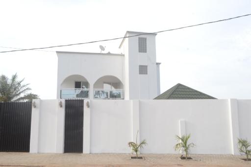 Drammeh's Villa - Housity