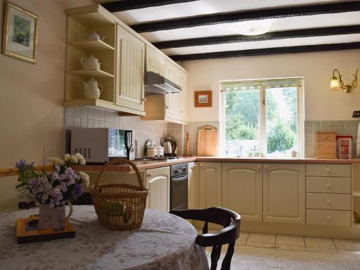 Frome Cottage - Housity
