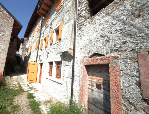 Albergo Diffuso Valcellina e Val Vajont in Erto - Housity
