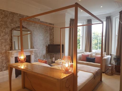 The Relish - Housity