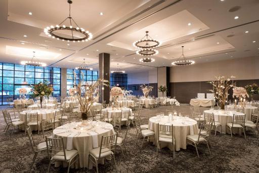 Ravel Hotel Trademark Collection by Wyndham - Housity