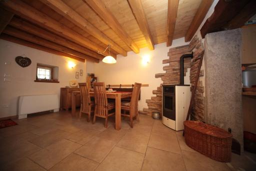 Albergo Diffuso Valcellina e Val Vajont in Casso - Housity