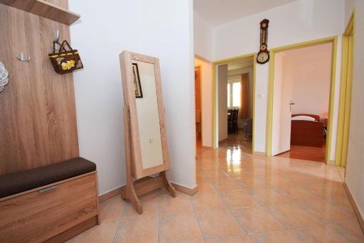 Beachfront Apartment Duda - Housity