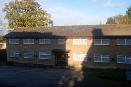 Brecon Hotel Sheffield Rotherham - Housity