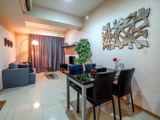 1BR Apartment at Casa Grande Residence near Kota Kasablanka By Travelio - Housity