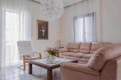 Anna's Beautiful Apartment - Housity