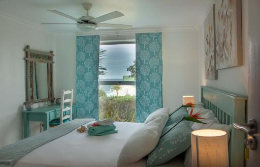 On Whale Rock - Housity