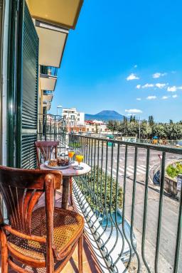Villa Favorita Suites - Housity