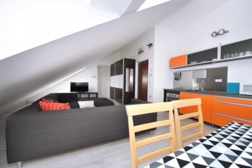 iHome Apartment 2.0 - Housity