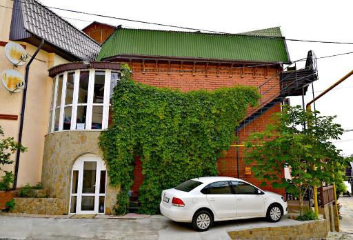 Cottage by the sea - Housity