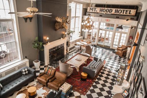 Hood River Hotel - Housity