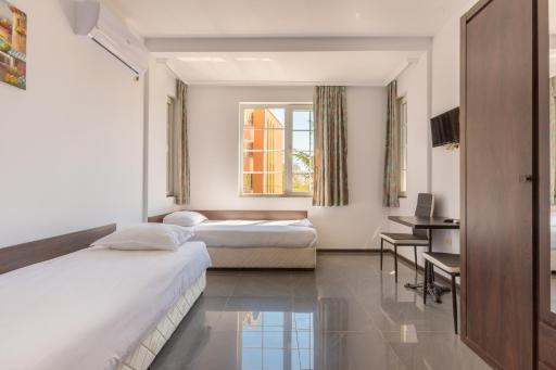 SeaSide Guest Rooms - Housity