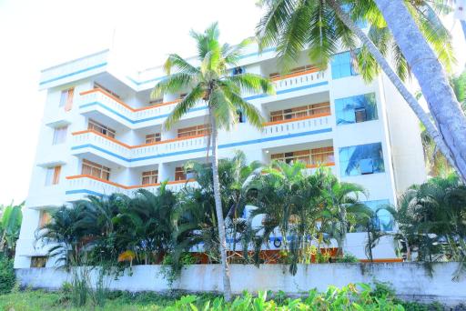 Ocean Bay Ayurvedic Beach Resort - Housity