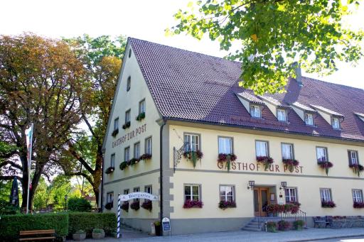 Hotel Gasthof zur Post - Housity