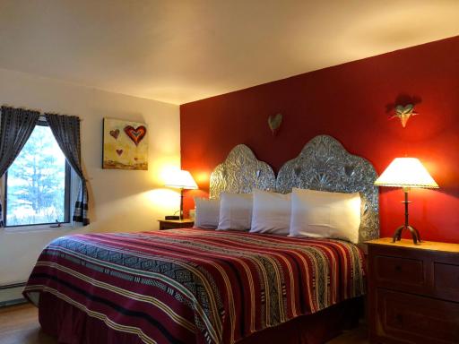 Santa Fe Bed & Breakfast - Housity