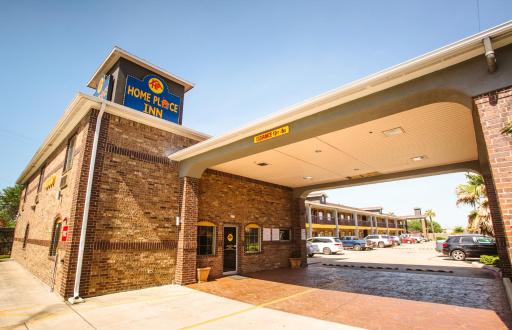 Home Place Inn - Housity