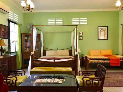 Casugria Dutch Residence 1810 - Housity