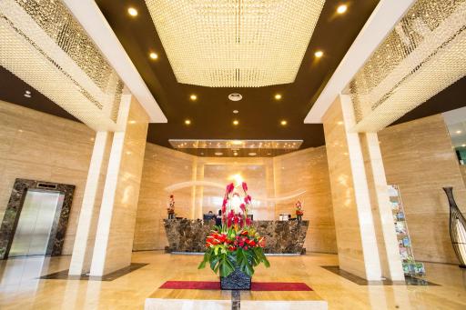 Royale Signature Hotel - Housity