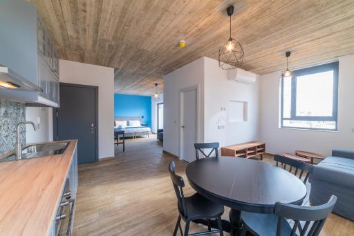 Chapter 5 Hotel - Housity