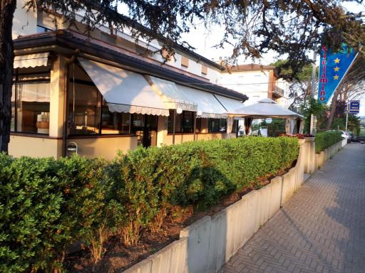 Hotel Ciclamino - Housity