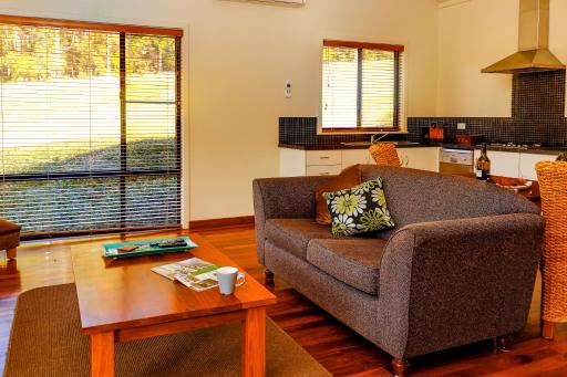 Rainbow Trail Chalets - Housity