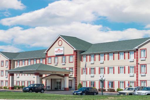 Hawthorn Extended Stay by Wyndham Seville - Housity