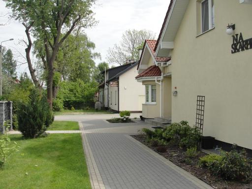 Bania Biesiadna - Housity