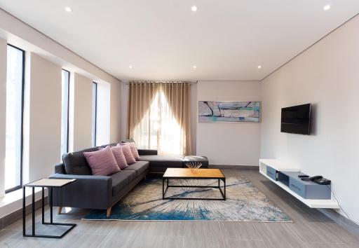 City Mews On Independence - Housity