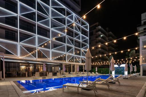 Nyota Hotel & Conference Center - Housity