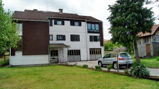 Guesthouse Trikic - Housity