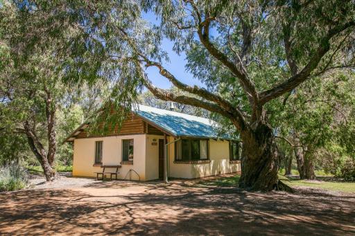 Wyadup Brook Cottages - Housity