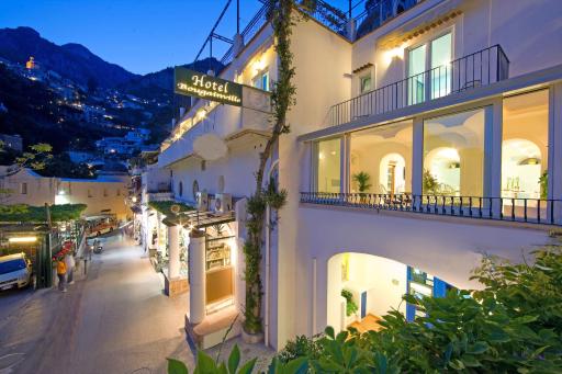Hotel Bougainville - Housity