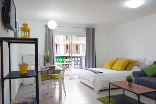 Céntrico Apartamento con Balcón cerca de la Playa - Housity