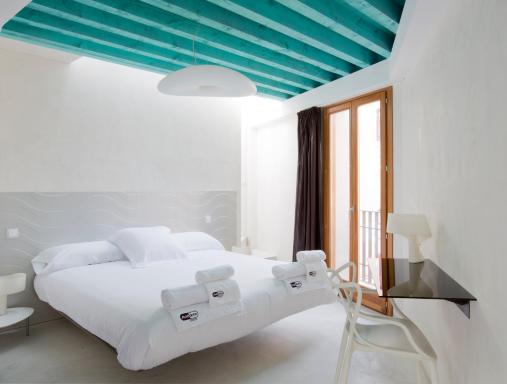 Antidoto Rooms San Agustín - Recomendado para adultos - Housity