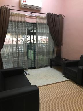 Cempaka Homestay 54 - Housity