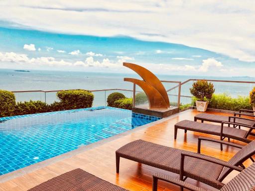 The Peak Towers Pattaya - Housity