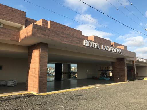 Lacazzona Hotel - Housity