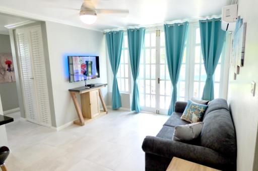 Beach One Bedroom Suite A22 - Housity