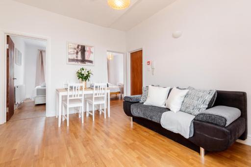WelcomeStay Clapham Junction 2 Bedroom Apartment - Housity