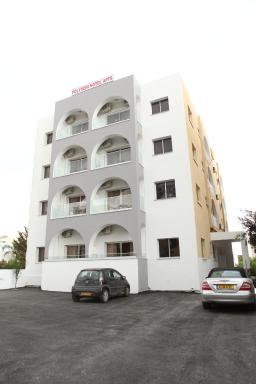 Polyxeni Hotel Apartments - Housity