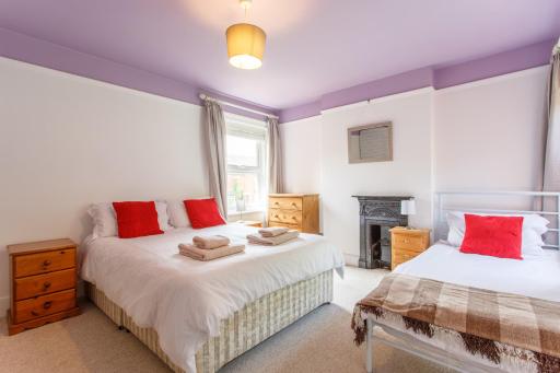 Executive Victorian House - Housity