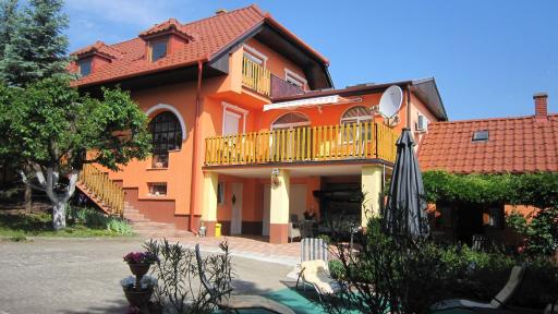 Villa Alexandr - Housity
